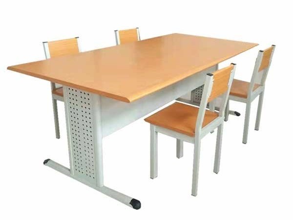 采購圖書館閱覽桌時為什么要貨比三家，看看廠家怎么說